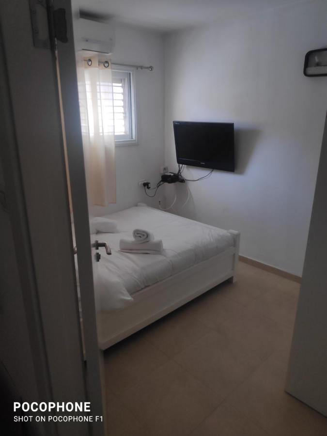 סוויטה של אלון Apartment Arad Bagian luar foto