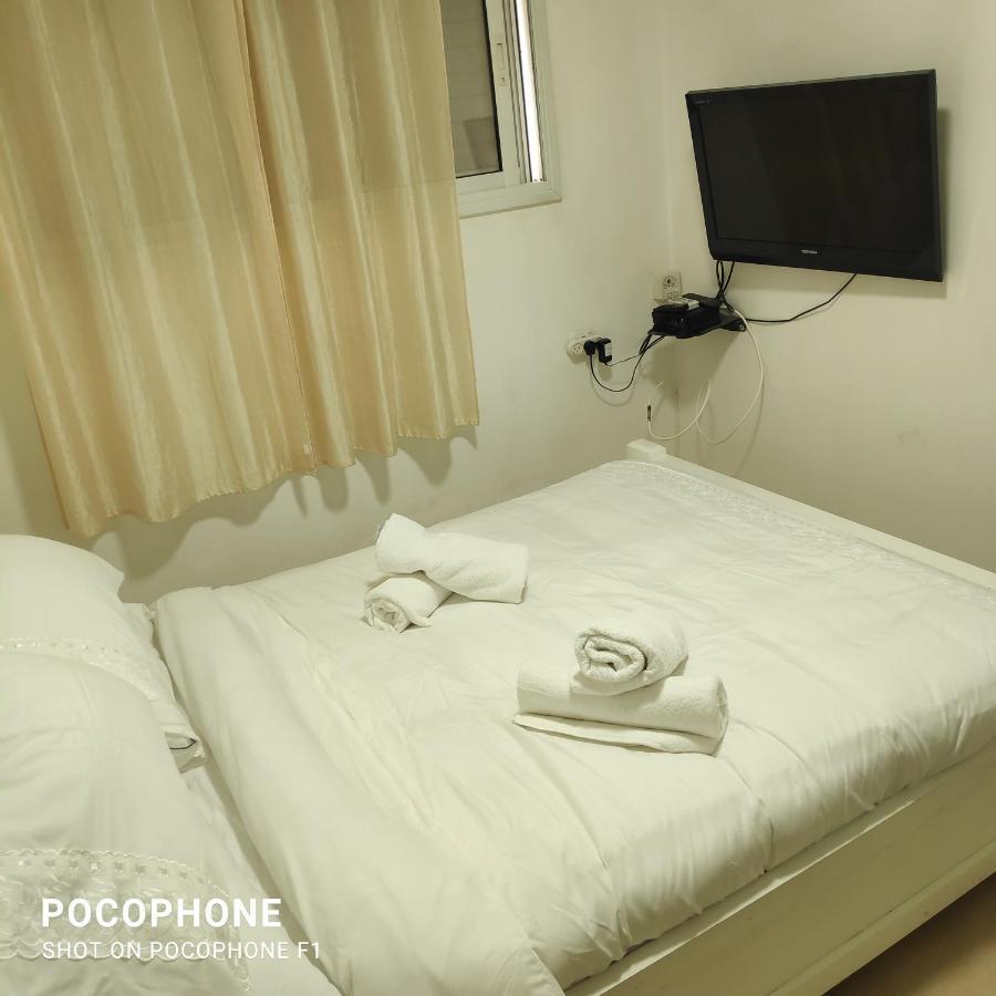 סוויטה של אלון Apartment Arad Bagian luar foto