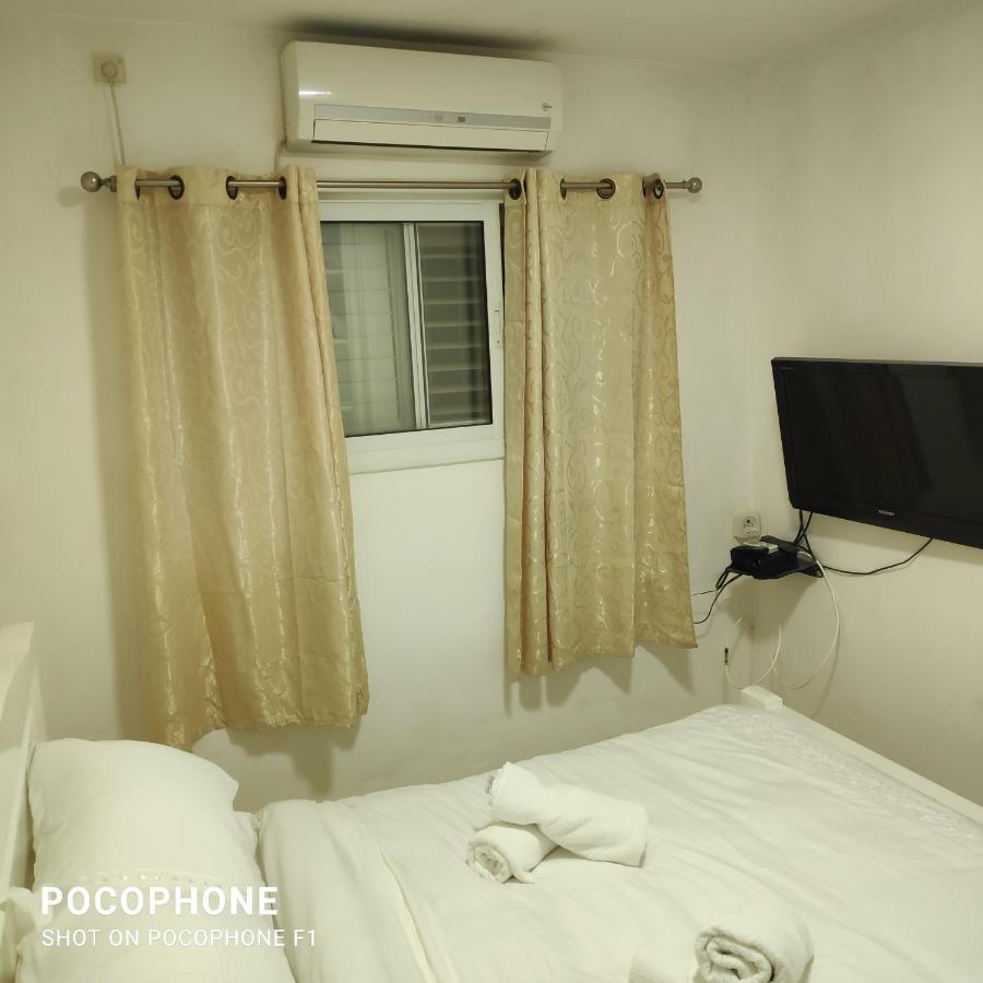 סוויטה של אלון Apartment Arad Bagian luar foto